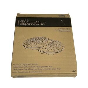 Pampered Chef Microwave Chip Maker Set #1241 Black Silicone Set of 2 in the Box